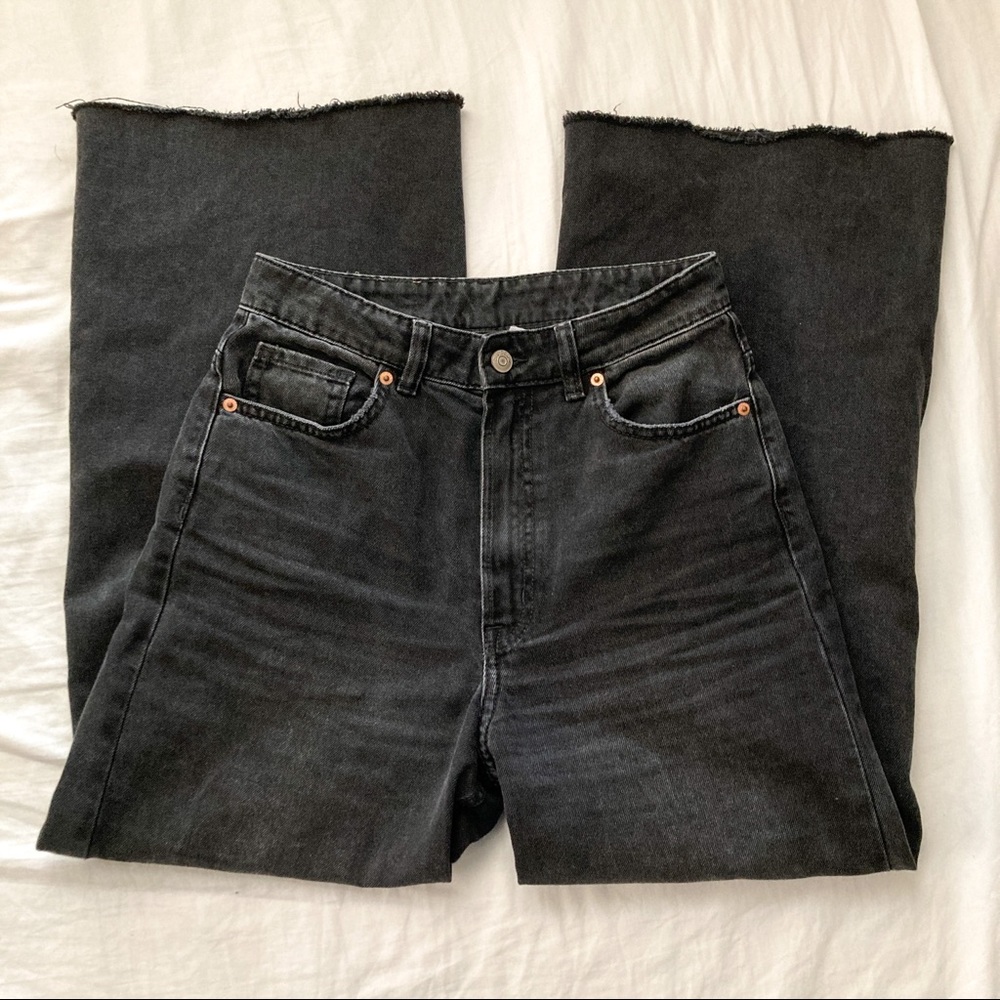 black wide leg jeans
